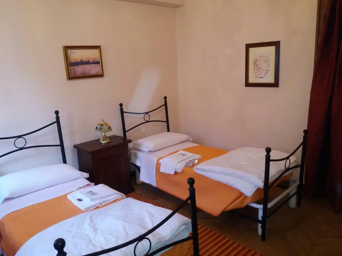 Da Selly Bed and Breakfast Μάντοβα 3*,  Ιταλία